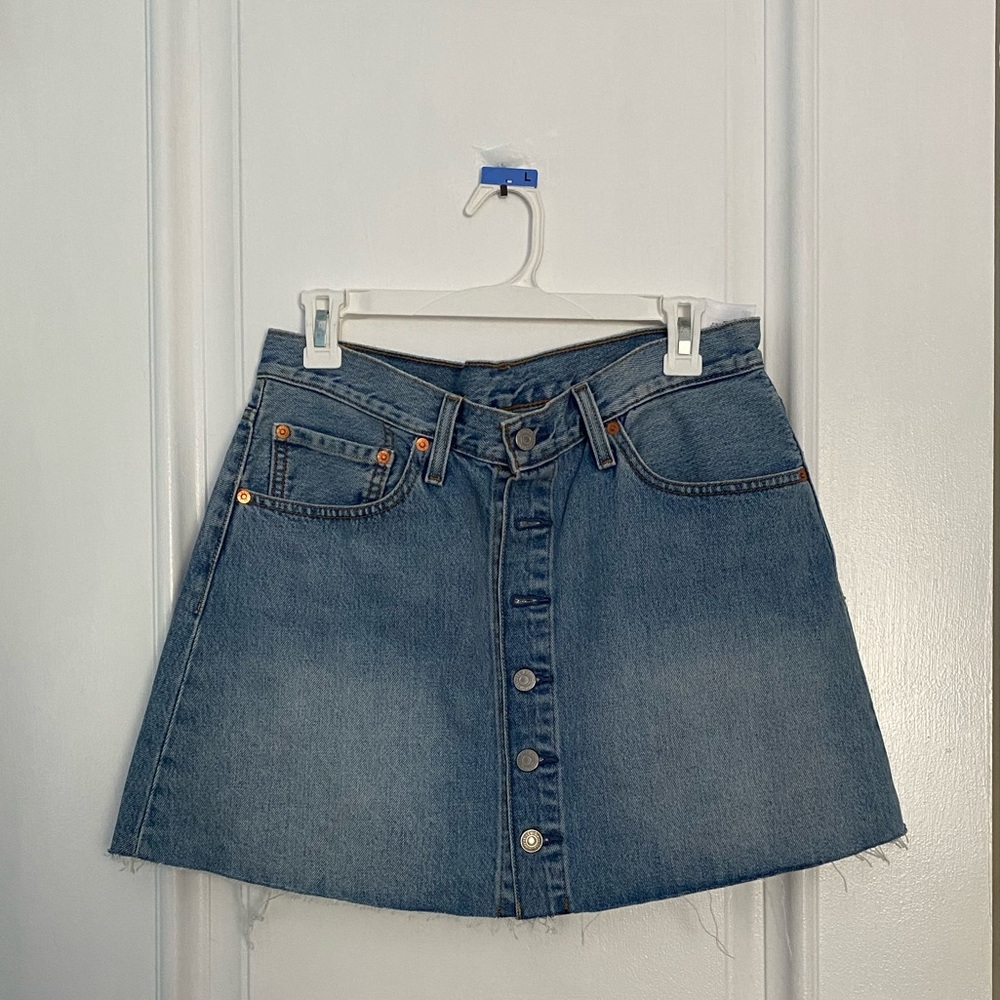 Levi denim skirt